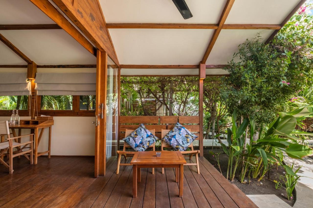 Gili Teak Front Hotel 4*